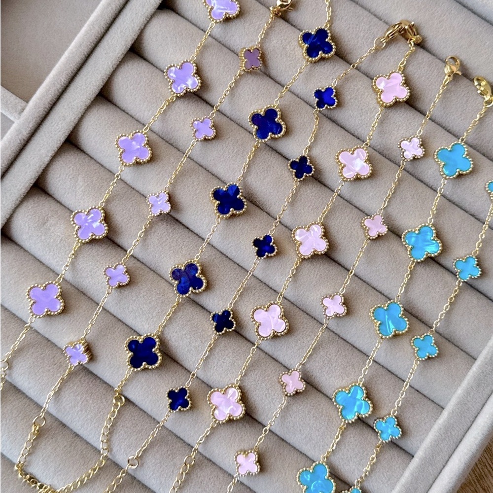 Last 3 🔥 Light Purple Petite Clover Bracelet Stainless Steel Double Sided - Picture 4 of 8